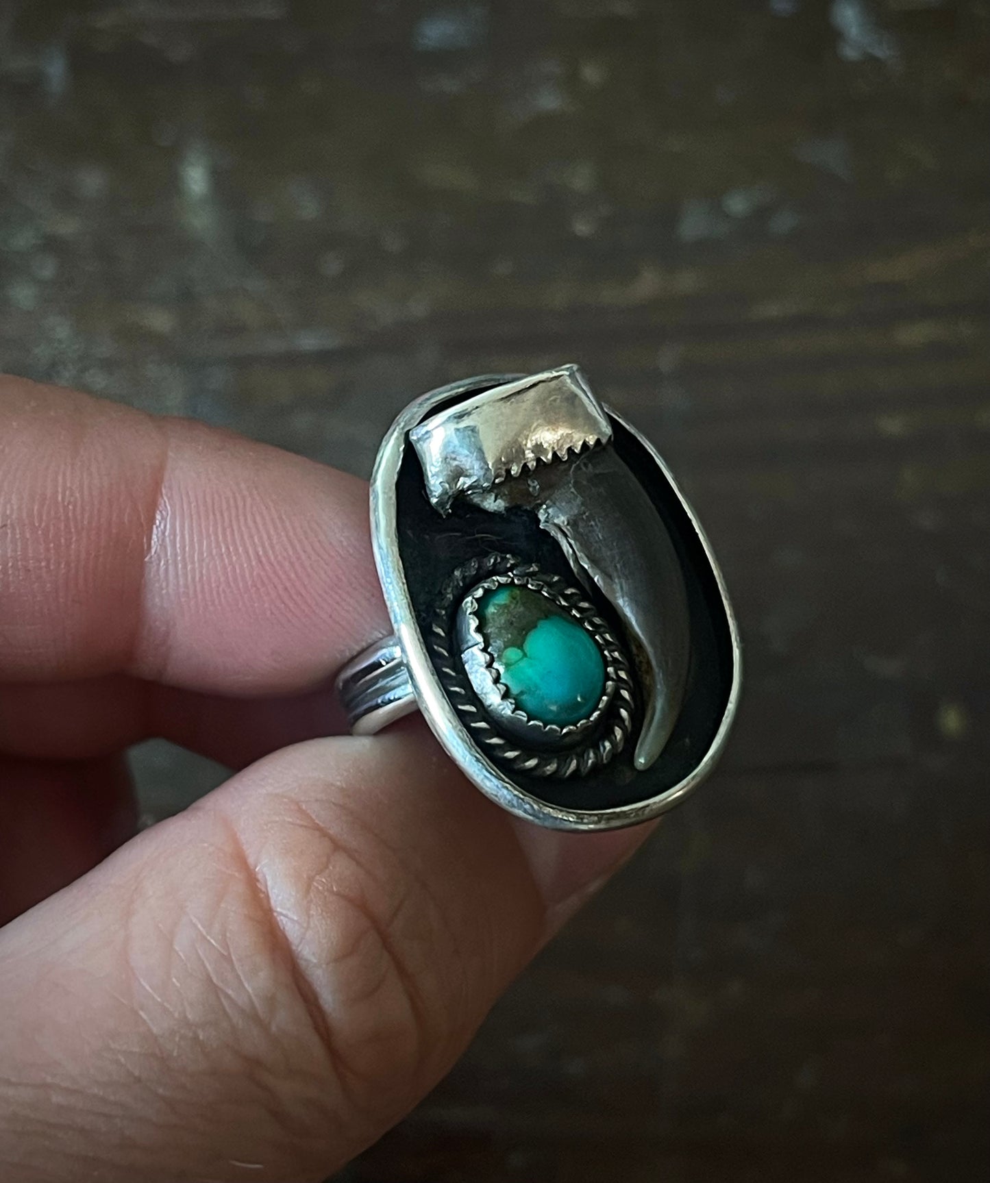 Coyote Claw Ring